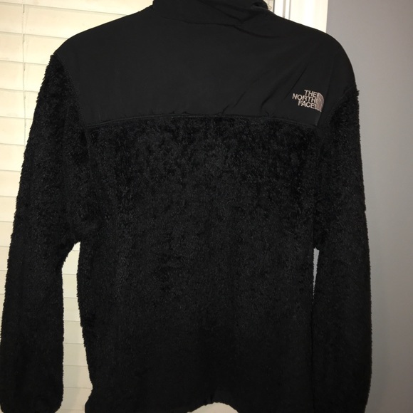 Fuzzy North Face - Picture 2 of 2